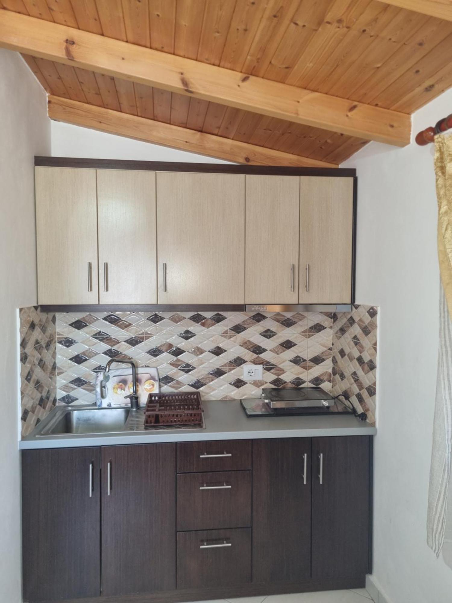 Apartment Besnik Brahimi Εξαμίλιο Εξωτερικό φωτογραφία