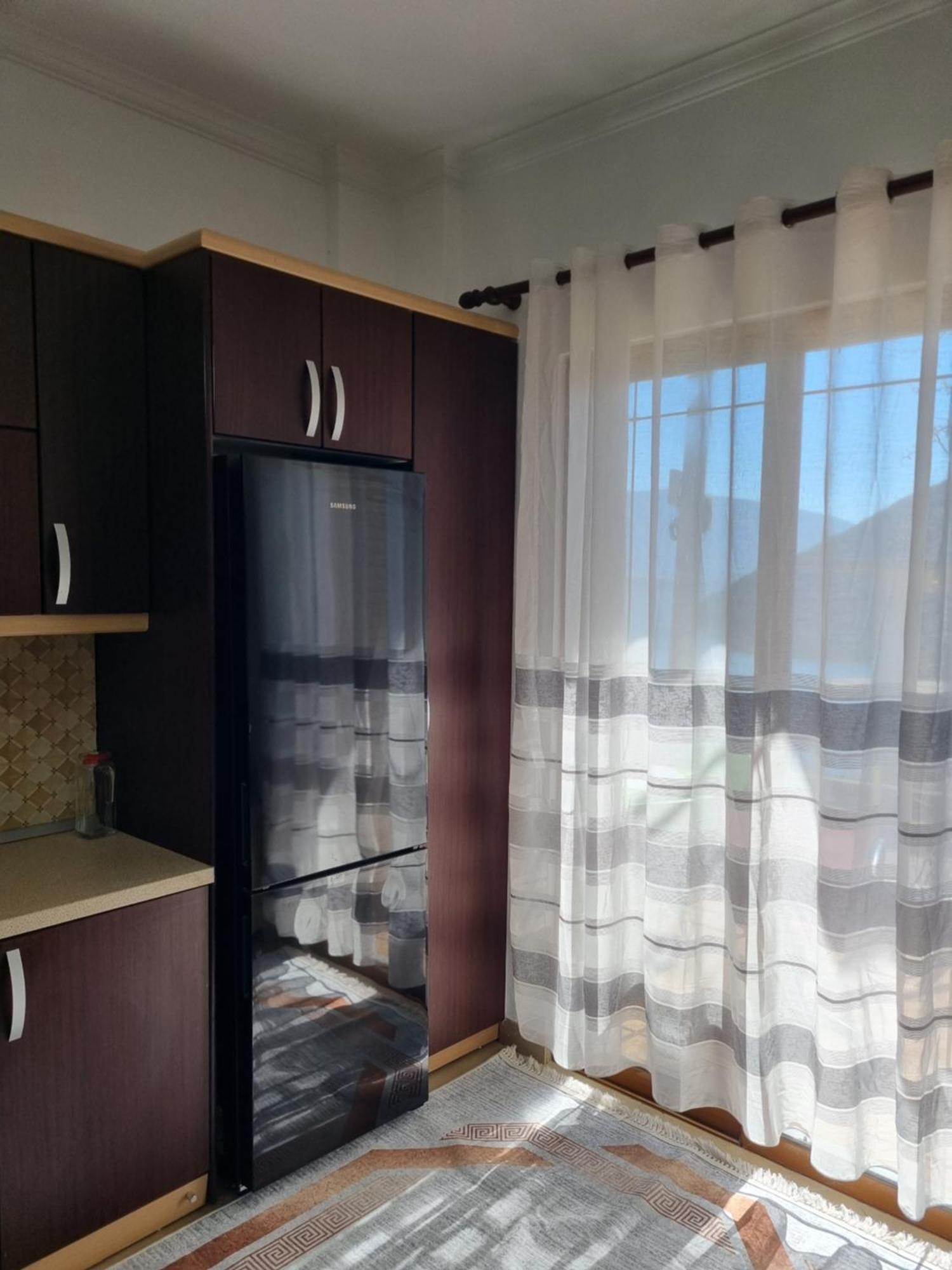 Apartment Besnik Brahimi Εξαμίλιο Εξωτερικό φωτογραφία